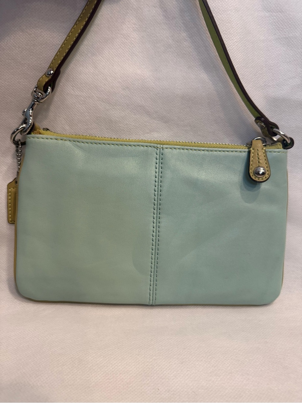 Coach Green and Blue Double Zip Leather Wristlet - Picture 2 of 7
